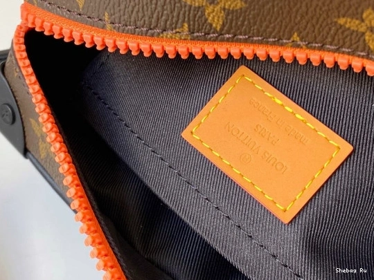 TRUNK VUITTON SOFT LOUIS 0728